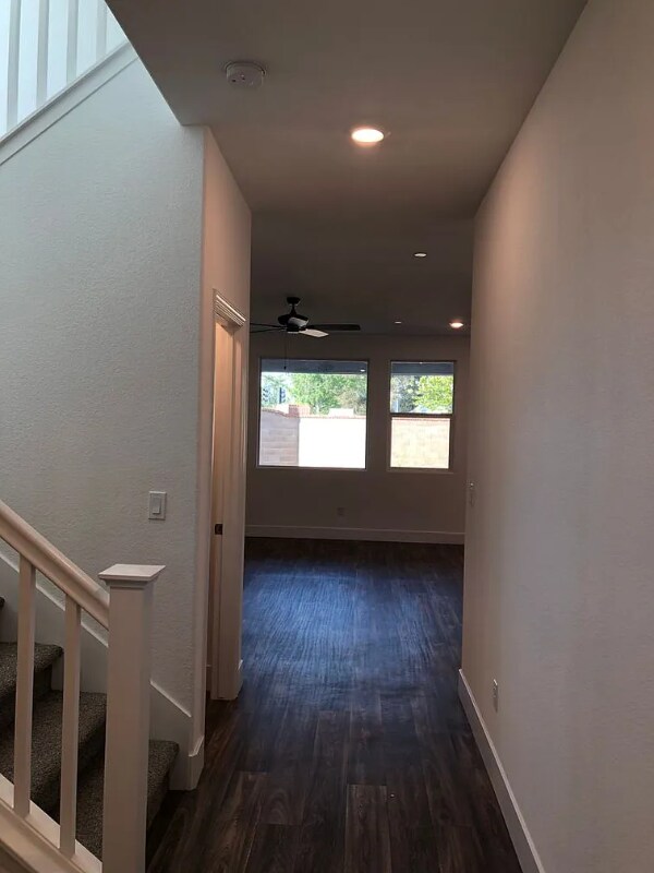 Building Photo - 2403 Explorador Dr