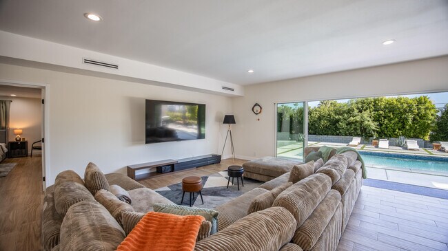 Foto del edificio - 73042 Willow St