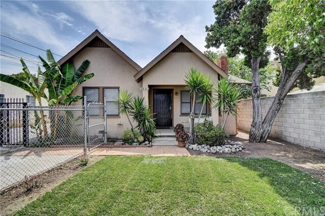 Primary Photo - 3934 Stewart Ave