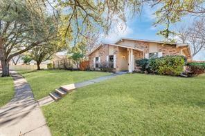 Foto del edificio - 4621 Sprucewood Ln