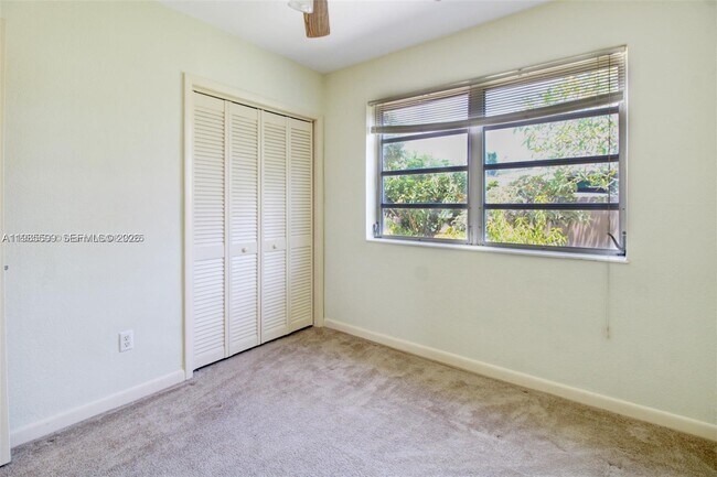 Building Photo - 10250 Caribbean Blvd