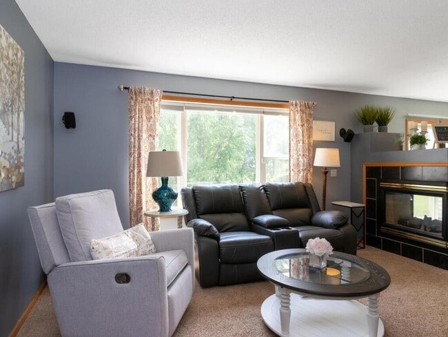 Foto del edificio - 15636 Fjord Ave