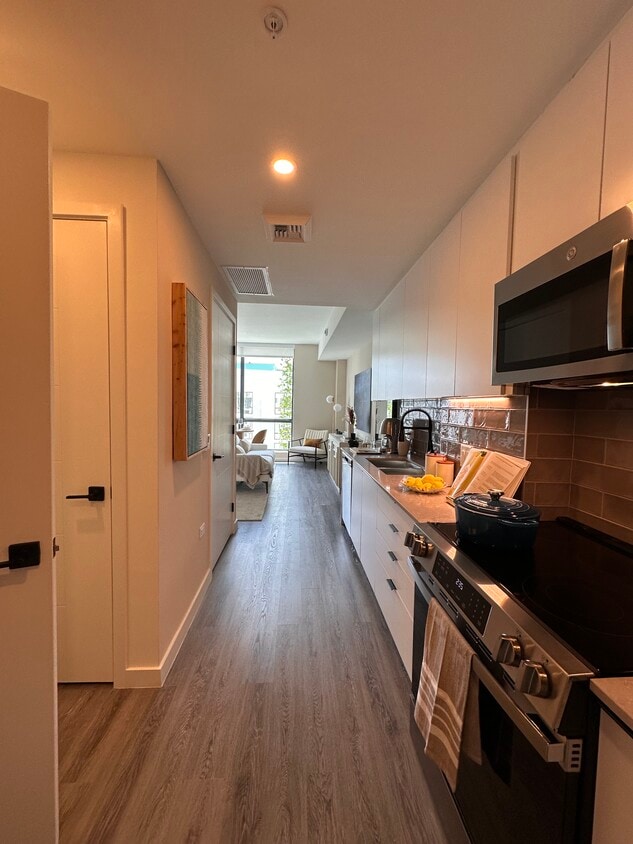 Primary Photo - 364 NW 22nd St