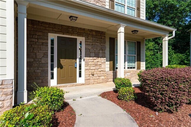 Building Photo - 655 Westmoreland Ln NE