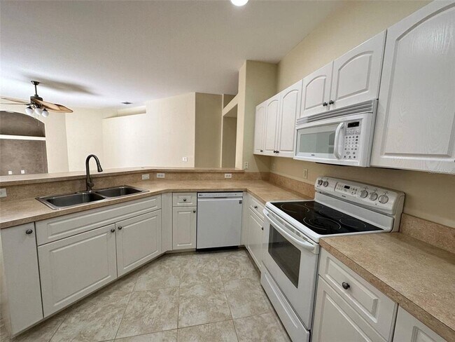 Foto del edificio - 3643 Spinner Ave