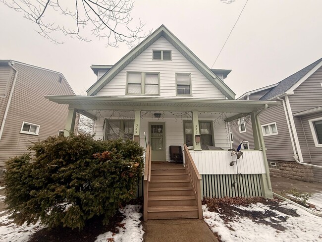 Building Photo - 335/337 Ardmore Dr