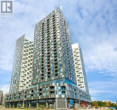 Building Photo - 10 Abeja St