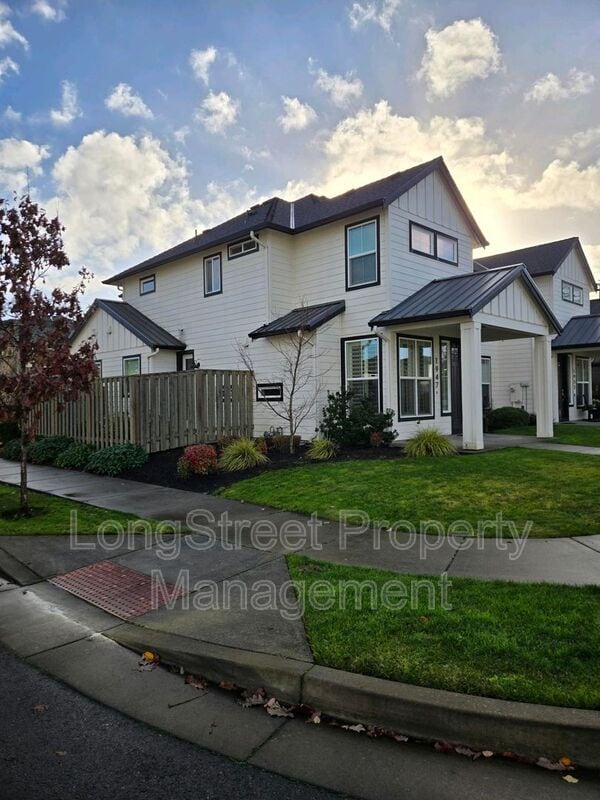 Foto del edificio - 1947 SW Stanford St