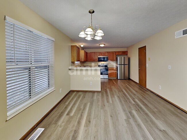 Foto del edificio - 1209 Nottingham Rd