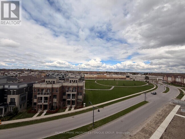 Building Photo - 51 Clarington Blvd