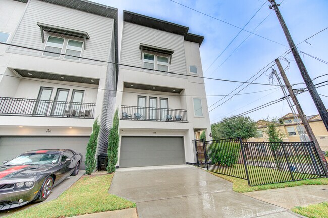 Foto del edificio - 608 Meadow St