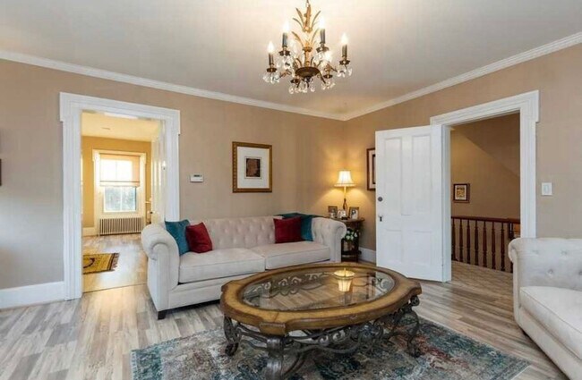 Building Photo - 1 Andrews Pl