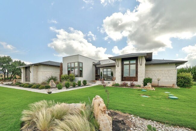 Building Photo - 512 Dream Catcher Dr, Leander, Texas 78641