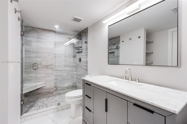 Foto del edificio - 1301 River Reach Dr