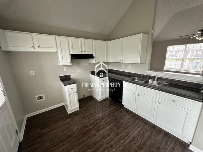 Building Photo - 6293 Hayfield - Available Now!
