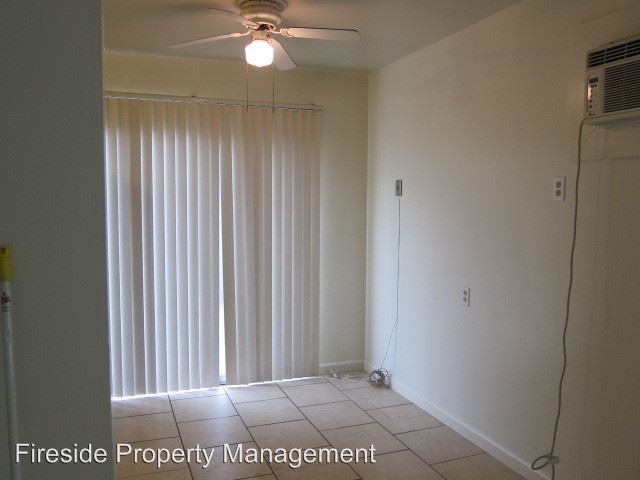 Building Photo - 629 Laura Dr