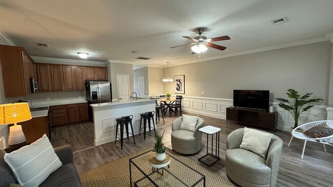 Foto del edificio - 117 Growden Ln