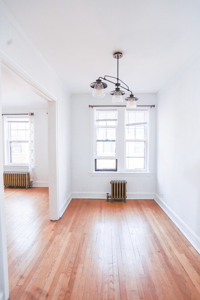 Foto del edificio - 4512 N Paulina St
