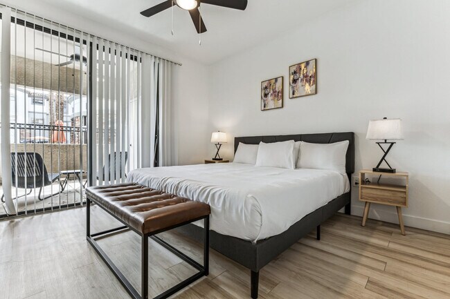 Foto del edificio - 9450 W Cabela Dr