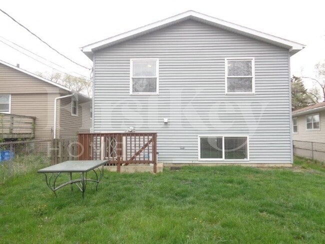 Building Photo - 1514 Goldenrod Terrace