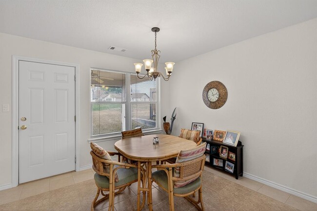 Building Photo - 268 Braeburn Cir