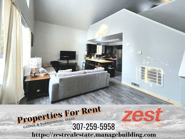 Foto del edificio - 3350 Misty Mountain Rd