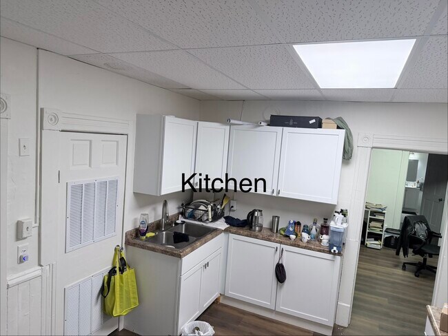 Foto del edificio - 10 E 5th St