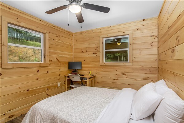 Foto del edificio - 1519 Tipton Springs Rd