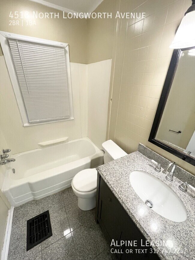 Foto del edificio - 4518 N Longworth Ave