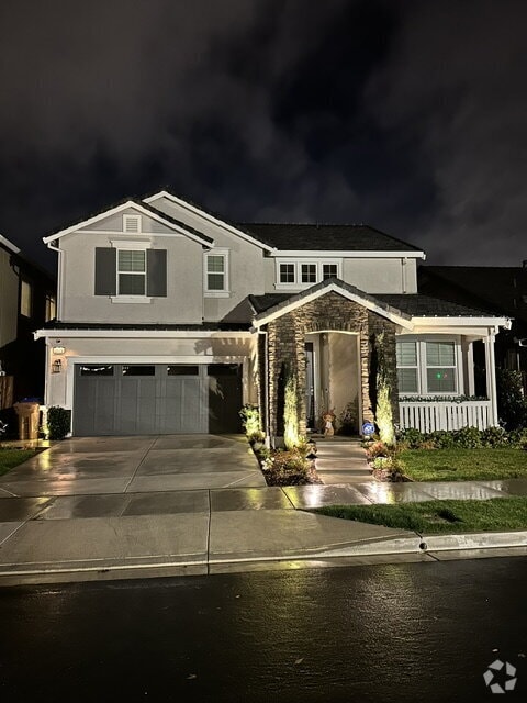 Building Photo - 2675 Claudia Ln