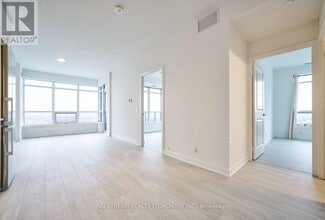 Building Photo - 50 Upper Mall Wy