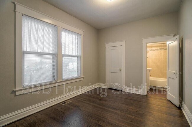 Foto del edificio - 528 S Arlington Ave