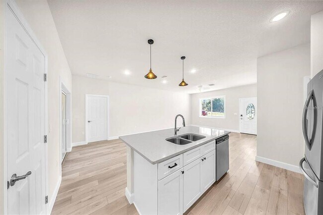 Foto del edificio - 15062 SW 63rd Ct