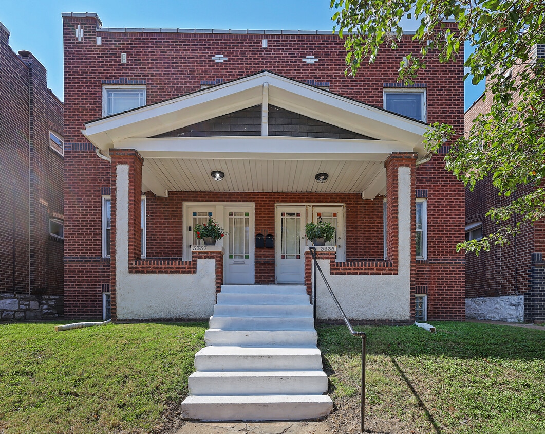 Primary Photo - 3337 Salena St