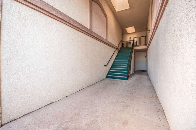 Foto del edificio - 3080 Mandalay Grove
