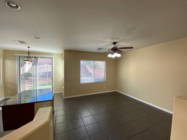 Building Photo - 2 Story Home in Henderson with Large Backy...