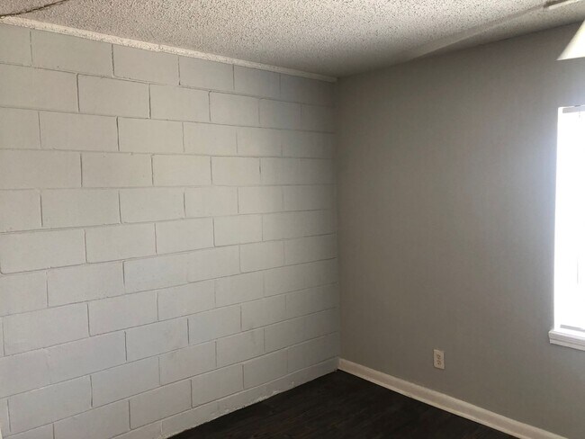 Foto del edificio - 1B/1B 2nd floor property available for rent in Jacksonville Beach