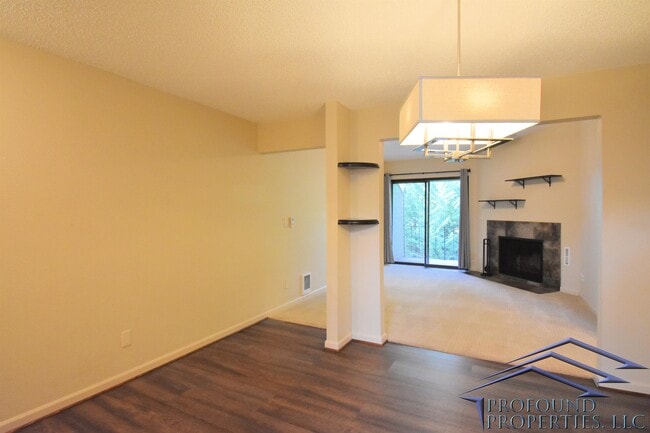 Building Photo - 5160 SW 180th Ave