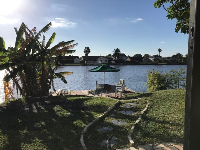 Photo - 3901 NW 115th Ter House