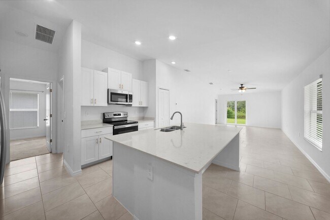 Foto del edificio - 12321 Dakota Ridge Pl