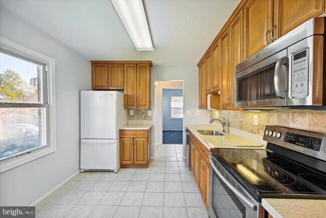 Foto del edificio - 14914 Laurel Oaks Ln
