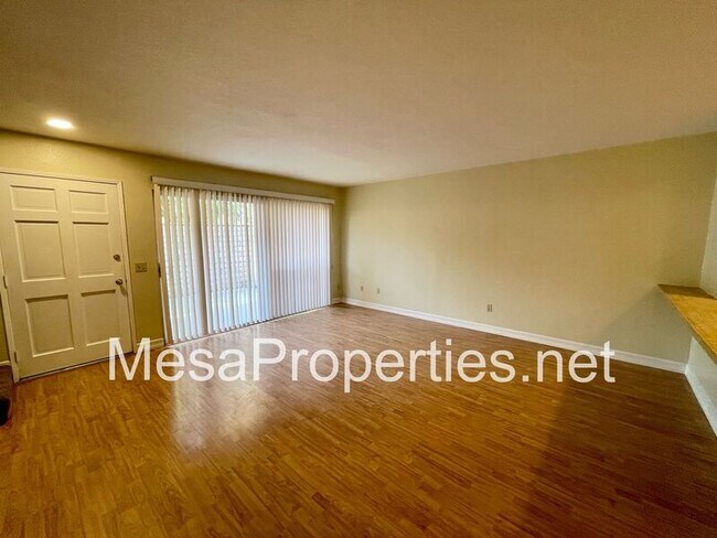 Building Photo - 2067 S Magnolia Ave
