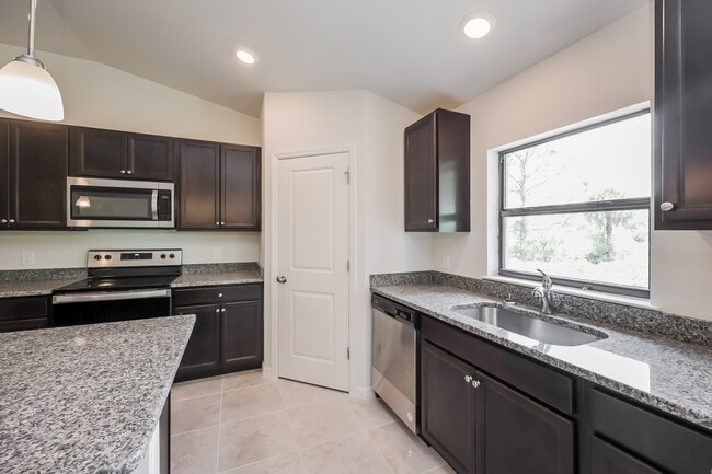 Foto del edificio - 2507 50th St SW