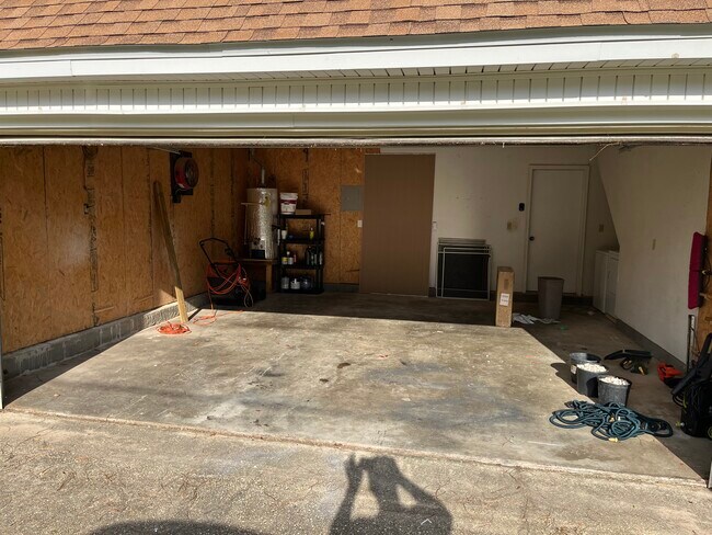 Building Photo - 377 Brookwood Blvd