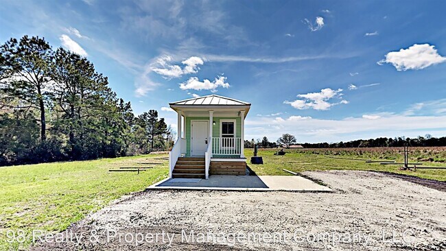 Building Photo - 1 br, 1 bath House - 3710 Highway 20 East