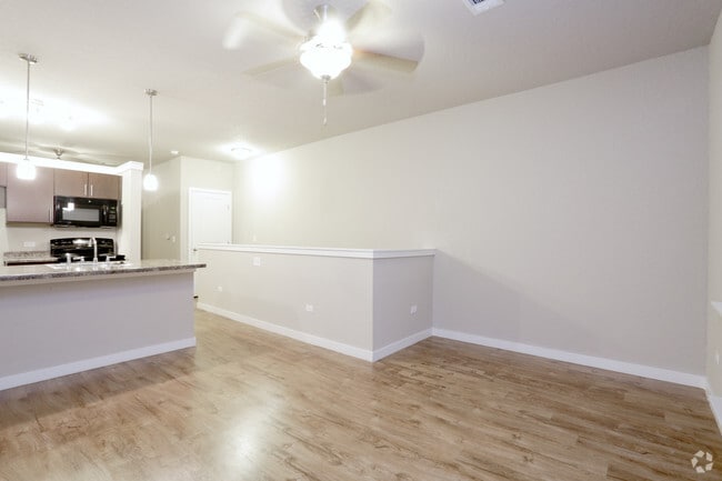 Estudio Overlook - Sala de estar - Reserve at Romeoville