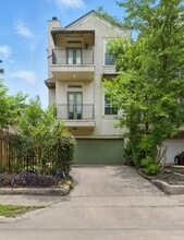 Building Photo - 1317 Bomar St