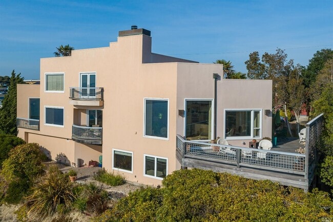 Foto del edificio - 245 Water St