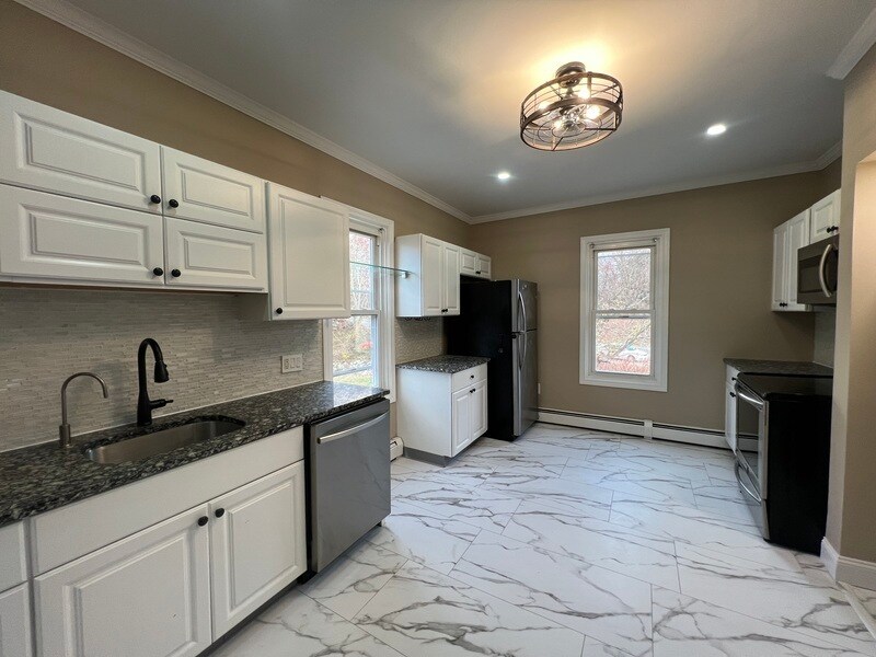 Foto principal - 380 Wilson Rd