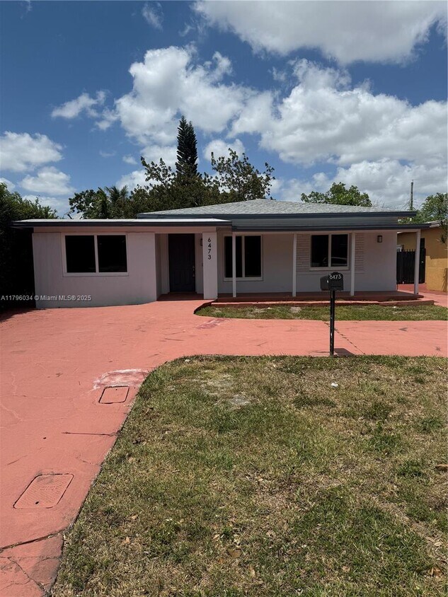 Foto principal - 6473 SW 25th St